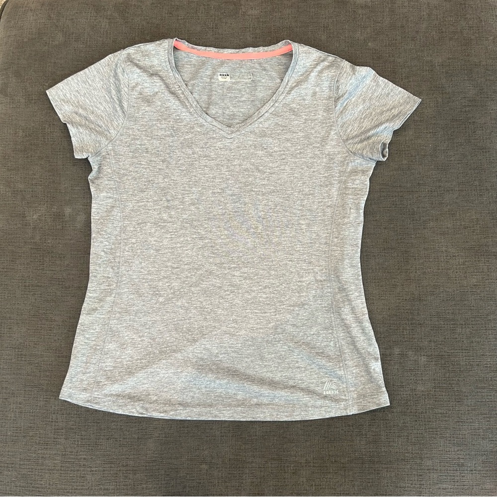 Grey fitness tee